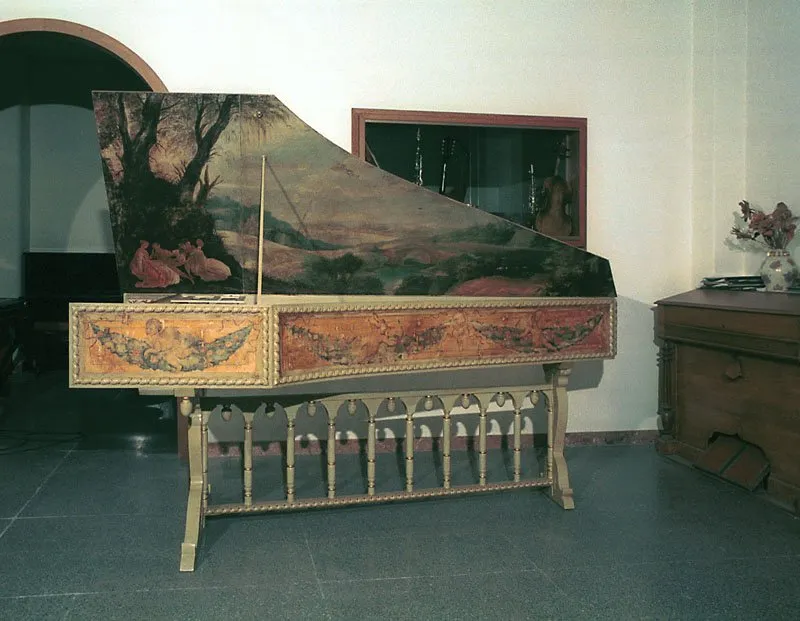 I Nostri Strumenti - Fabro pianoforti